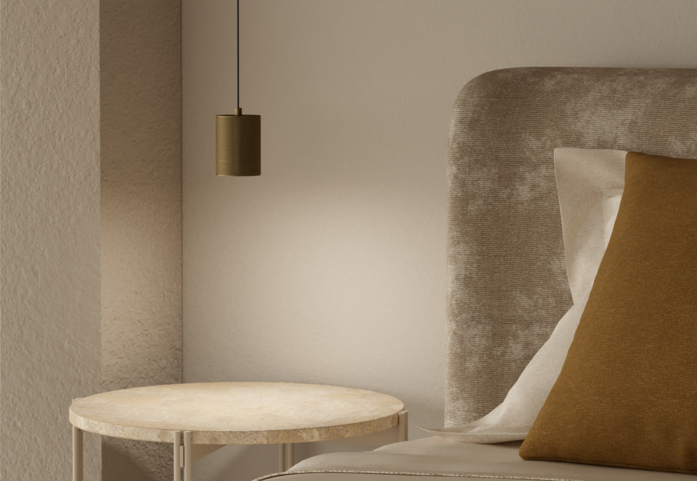 Lampa wisząca Tera — Aromas Del Campo, cylindryczny klosz w kolorze mosiądzu, widok z przodu