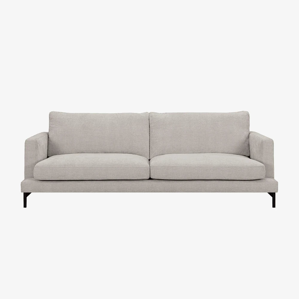 Sofa Alvar — Vilmers, tapicerka jasna tkanina, nogi metalowe, widok z przodu