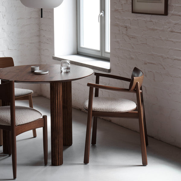 ELIPSA SOFT chair / Dark oak / Boucle sand Tamo