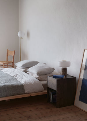 KARI night stand / Ebony oak Tamo