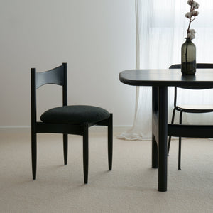 KEMI chair / Black oak Tamo