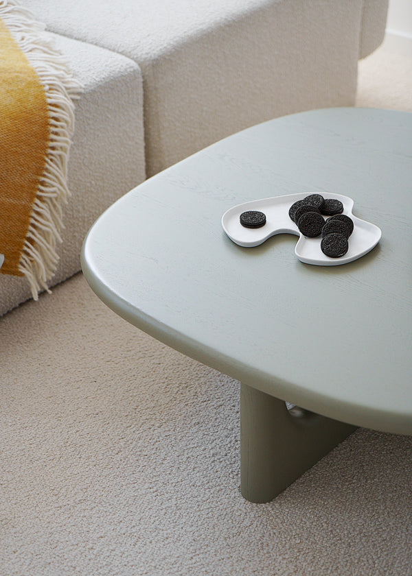 OLFO coffee table / Olive oak Tamo