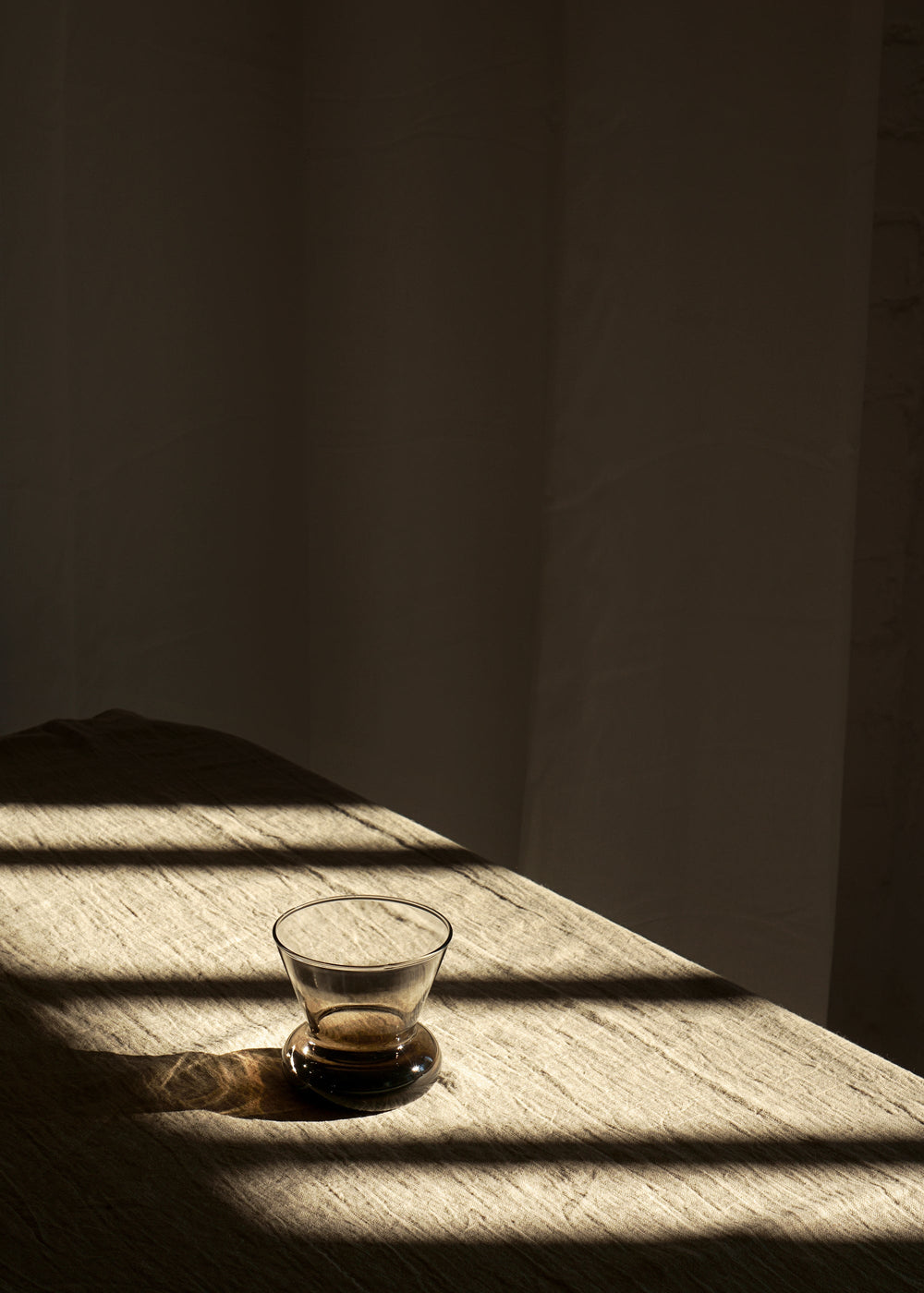 ORIO glass / Black Tamo