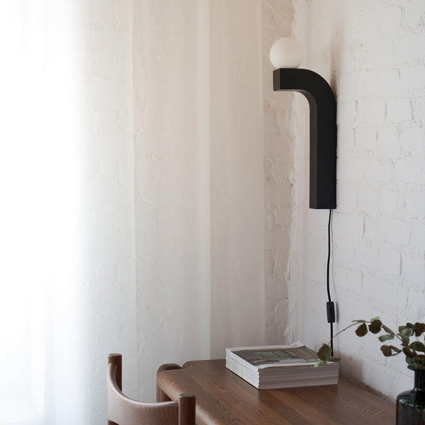 PALLIA wall lamp / Black Tamo