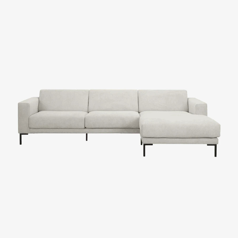 Sofa Rolf — Vilmers, konfiguracja narożna z szezlongiem, tapicerka jasna tkanina, widok z przodu