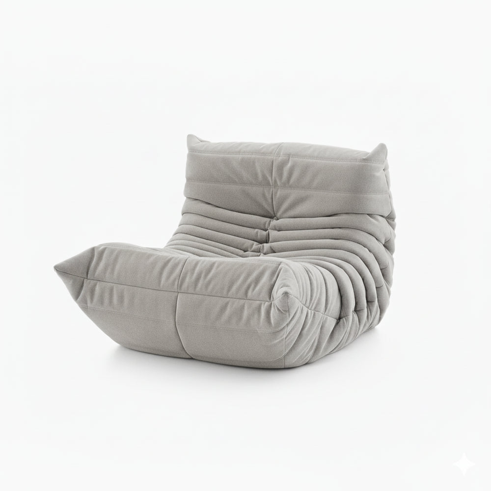 Fotel Togo Ligne Roset – Alcantara Pearl (OUTLET – Dostępny od ręki)